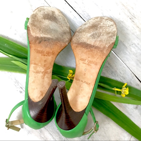 SOLD. Kate Spade Apple Green Strappy Leather Heels - Picture 5 of 6